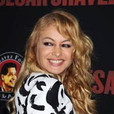 Paulina Rubio da la bienvenida a su segundo hijo