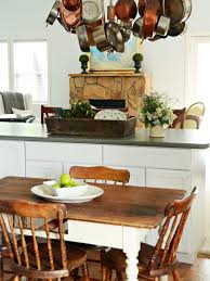 Here are the top 10 picks for the best dining room paint colors. Country Kitchen Paint Colors Pictures Ideas From Hgtv Hgtv