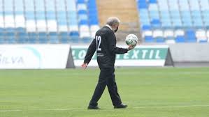 Fcp), mais conhecido como fc porto ou simplesmente porto, é um clube multidesportivo português sedeado na cidade do porto. Academica De Luto Morreu Jorge Condorcet Socio N Âº 1 Academica Jornal Record