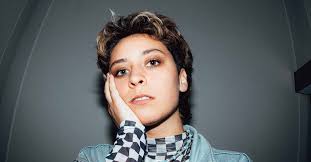 Paula Carolina kündigt ihre zweite Headline Tour an!