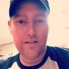 Customer text me this “🤏” wtf does that mean?