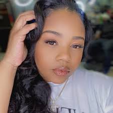 Has anyone ever been to menas salon for a silk press ?