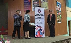 St.patrick secondary school, tawau will be organising alumni fellowship dinner 2010. Assistant Cultural Affairs Officer Sarah Talalay Launches The English Access Microscholarship Program At Sm St Patrick Tawau In Sabah U S Embassy In Malaysia