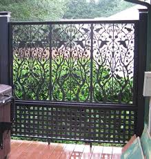 You've seen lattice paneling in pictures in your favorite home magazines, in your neighbors' yard, and stocked in the aisles of your favorite ace hardware store. Lattice Fence Design Vinyl Lattice Panels Pvc Lattice Outdoor Screen Room Fence Design Lattice Fence
