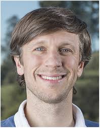 Atomic electron tomography in three and four dimensions