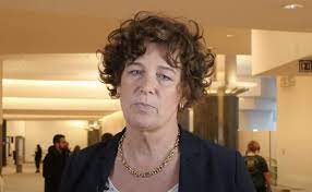 Meet petra de sutter, the highest senior ranking transgender official in europe. Un Ministre Transgenre Dans Le Nouveau Gouvernement Belge Campagne Quebec Vie