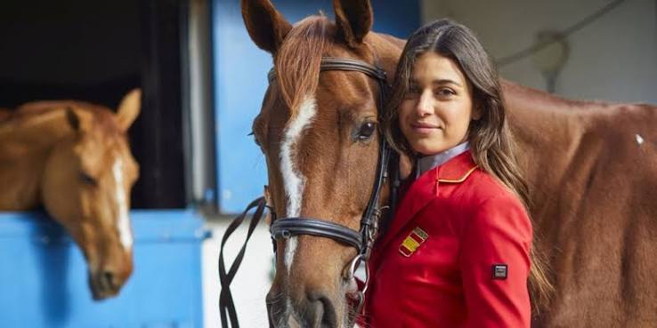 Sira, amazona e hija de Luis Enrique: «Con mi padre no hablo de fútbol, lo tiene prohibido; y de caballos menos, no entiende»