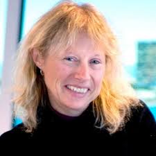 Lucia Rowe (@lucica75)