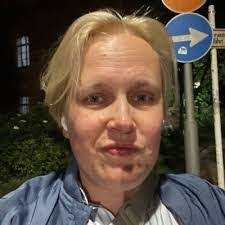 Anna Grebe's Instagram, Twitter & Facebook