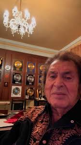 Engelbert Humperdinck added a new...