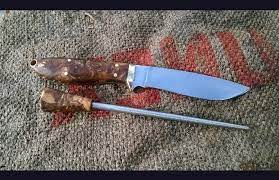Gude kitchen knives would rate as the most traditional of all german manufacturers. Ripi Knives