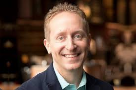 Starbucks veteran joins MOD Pizza as CFO