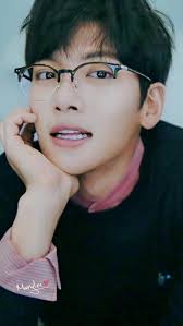 Ji Chang Wook Biyografi