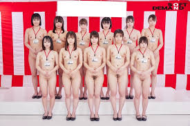 SOD女子社員2022年度全裸入社式  昨日まで女子大生だったピチピチ新卒11名社会人の第一歩はド羞恥！全員がカメラの前ではじめてのSEX！新人オマコ満開宣言！ 8時間SP！ -  アダルト動画 ソクミル