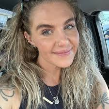 Bernard Goshay's Instagram, Twitter & Facebook