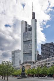 Commerzbank Tower Frankfurt Germany Foster Norman Pinned By Www Modlar Com Architecture Building Tower Skyscraper Architecture