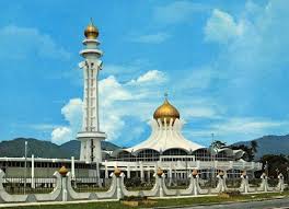 Masjid jamek sultan abdul samad jalan tun perak 50050 kuala lumpur masjid jamek pakistan jalan raja muda. Your Guide To 10 Most Beautiful Mosques In Malaysia Tripfez