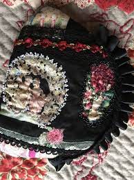 黒ヴィクトリアンパッチワークキルト小物入れ クレイジーパッチワーク 黒 小物入れ