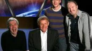 Les guignols de l'info, a spoof of the main evening news programme on another channel, has had a three million. Les Guignols De L Info Le Jt Presente Par Le Vrai Ppda Le 23 Mars Premiere Fr