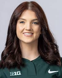 Destinee Luna's Instagram, Twitter & Facebook