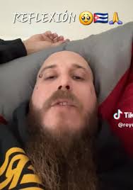 Cubanos escuchen esta reflexión que expone este jóven, el tiene razón,  nunca he visto a los Cubanos tan unidos, no importa la religión, la edad ni  nada, todos queremos lo mismo, CUBA LIBRE 🇨🇺 y un ...