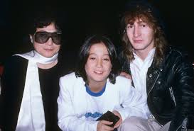 Julian was born in 1963 to lennon and cynthia powell, while sean was born. Yoko Ono Sean Lennon Julian Lennon Nyc 1985 Bob Gruen