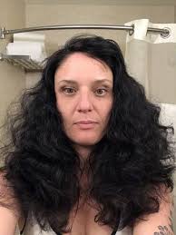 embracing my curly hair and why I don't use the curly girl method