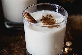 If You Like Rice Based Mexican Horchata I Know You Ll Appreciate This Spanish Style Version Just As Much I Always Drink It Whe Horchata Recipe Horchata Food