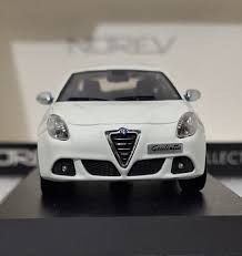 Image result for Bianco Elegante 2010 Alfa-Romeo