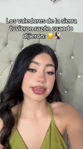 Miriam Castorena's Instagram, Twitter & Facebook