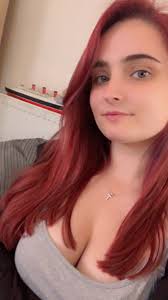 Hello everyone, thank you for accepting me into this group!❤️ I wanna  introduce myself I'm crochet by Courtney and as you can tell by the name I  crochet, no not just blankets