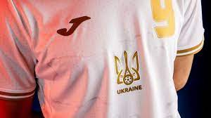 Украина бездарно сыграла в атаке. Sbornaya Ukrainy Po Futbolu Izmenit Formu Dlya Evro 2020 Kontury S Krymom I Dnr Ostavyat No Uberut Frazu Geroyam Slava Eurosport