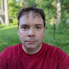 Is it more common to stop for rest periods or be in motion the entire time  during ultra marathons?