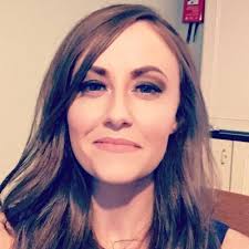 Ann Bissett's Instagram, Twitter & Facebook