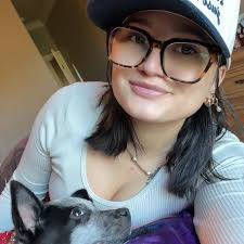 How to keep cookies in shape after cutting?