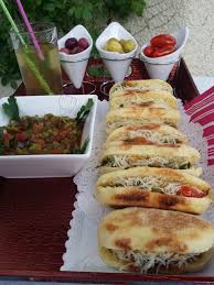 Mini Matlouh Ou Mini Batbouth Farcis Ramadan 2015 Gourmandise Assia En 2020 Matlouh Cuisine Facile Cuisine