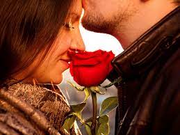 Men are like little children when it comes to falling in love. 7 Zodiac Signs That Fall In Love Way Too Quickly The Times Of India