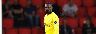 Mvogo was born in yaoundé, cameroon. Psv Rechnet Fest Mit Einem Verbleib Von Goalie Yvon Mvogo
