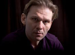 Alexander Kravets's Instagram, Twitter & Facebook