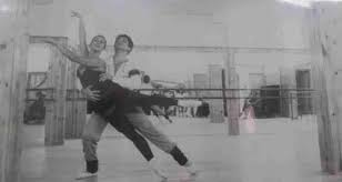 Anche raffaele paganini, intervenuto telefonicamente a storie italiane, ha voluto ricordare la celebre étoile carla fracci scomparsa oggi a milano ad 84 anni: Raffaele Paganini A Salerno Al Professional Ballet Di Pina Testa Napoliflash24 Giornale Di Informazione Su Napoli E Campania