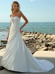 Very Pretty Maybe A Little Too Much Bling At The Top For Me But It Is Beautiful Wedding Dresses Strapless Ruffle Wedding Dress Strapless Wedding Dress Beach