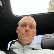 James Abraham (@aamesjbraham) • Instagram photos and videos