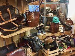 Read reviews, compare malls, and browse photos of our recommended there's better things to do in rome than shop, but it's really worth a visit to the rooftop bar in the rinascente department store as the views. Where To Shop In Rome Finding The Best Shopping In The Eternal City La Vita Roma