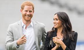 + spitting image during the mipcom 2019 trade. Familia RegalÄ S A DestrÄmat PrinÈul Harry Èi Meghan Markle RenunÈÄ La Tot