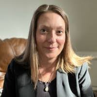 Leah Busby's Instagram, Twitter & Facebook