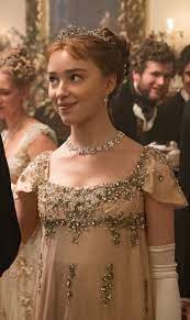 We Can T Be The Only Ones Swooning Over Daphne S Pearl Wedding Ring On Bridgerton In 2021 Daphne Dress Wedding Rings Pearl Wedding Ring