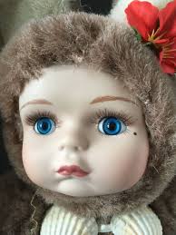 Marie Osmond The VELETEEN RABBIT Hula Hare 11" Collector DOLL Porcelain LE  + COA