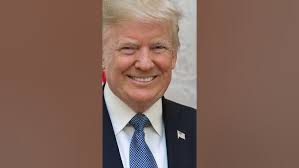 Hành trình từ ông trùm bất động sản đến tổng thống Mỹ của Donald Trump