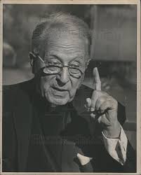 1976 Press Photo Father Charles Edward Coughlin priest