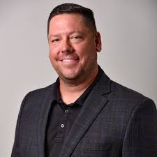 Cameron Geer's Instagram, Twitter & Facebook